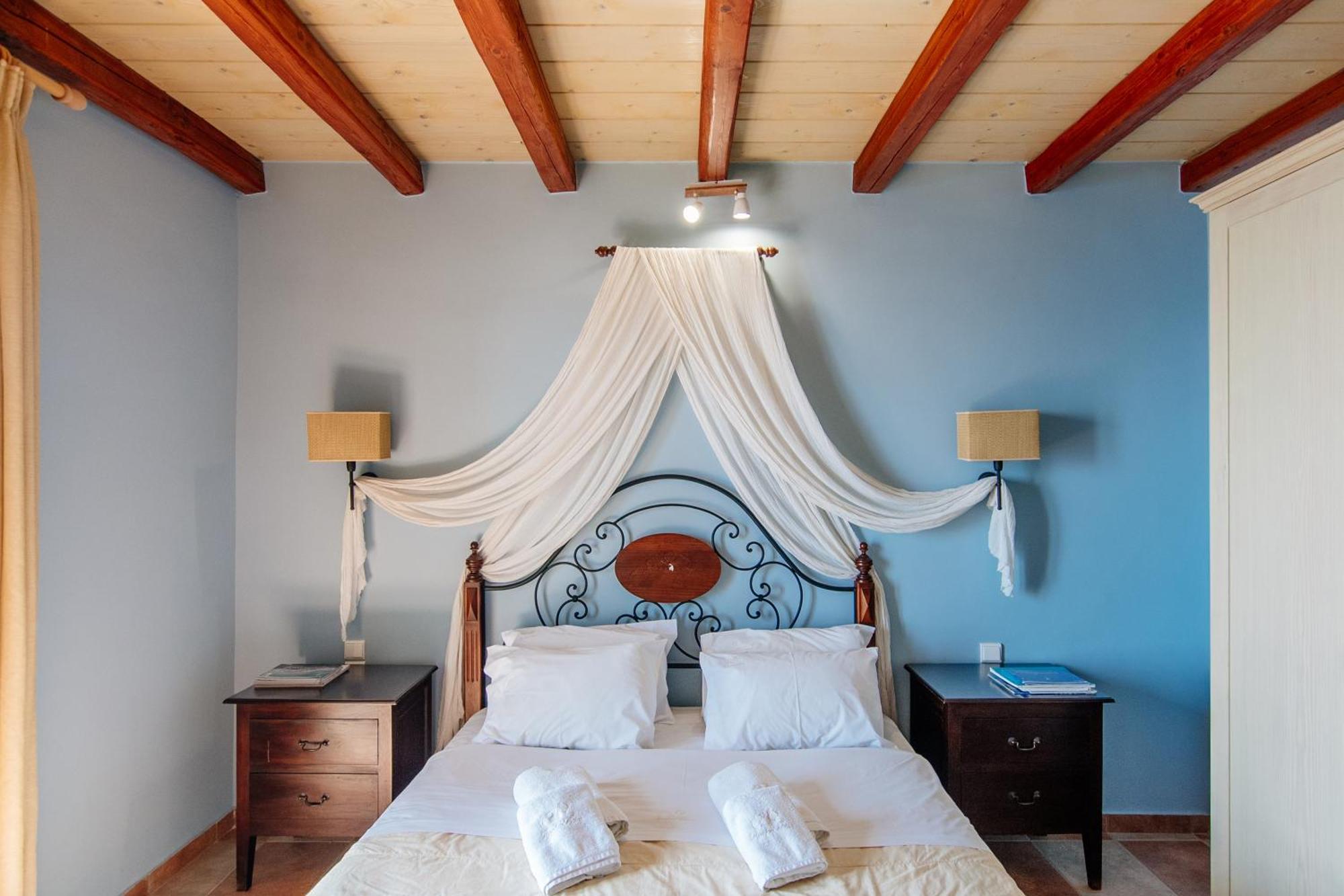 לאונידיון Apelon Tiritas Villas מראה חיצוני תמונה